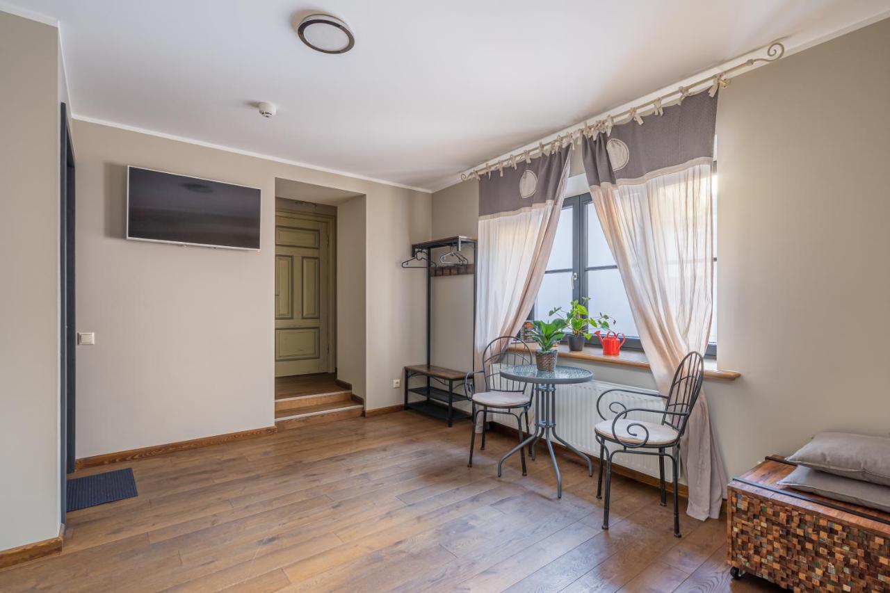 Enjoy Old Town Vibes In 1716 Laipu Residence With 4 Stylish Apartments And 1 Penthouse Рига Екстериор снимка
